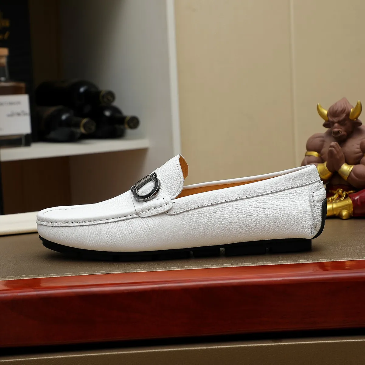 Men's shoes 💰360 🕷🕷【Ferragamo】Ferragamo Popular fashionable casual slip-on shoes🇨🇳Official website counter 1:1 production, original mold opening💯Good quality visible, imported high-end first-layer calfskin, luxurious pigskin lining🌿Very clear texture, high-quality waterproof, non-slip and wear-resistant outsole🎋High quality and low price, truly handmade🍓Color, code number 38-45